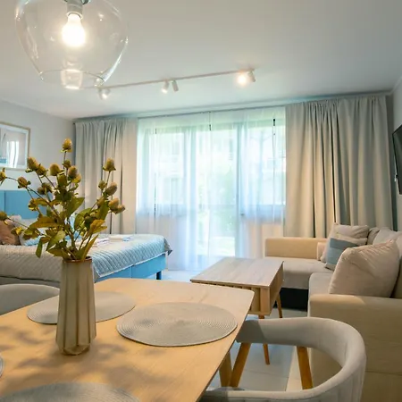 Apartment Zdrojowa 18 Z Ogrodkiem - Na Wyspie Swinoujscie