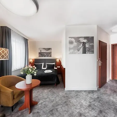 Bed & Breakfast Rezydent 3*