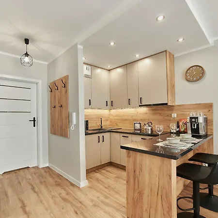 Golden Hour Apartments- Plac Slowianski 18 Apartment *
