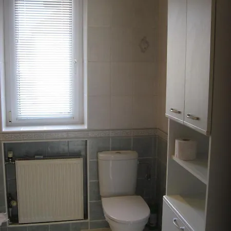 Julia Apartment *