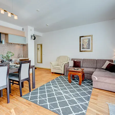 Apartment Apartamenty Zacisze Lesne - Visitopl *