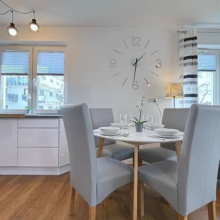 Apartment Bryza - Osiedle Ulanska - Parking Swinoujscie