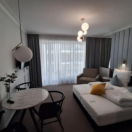 Apartpark Lividus By Solarento Apartament