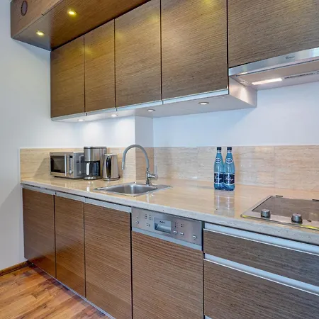 Mistral - Visitopl Apartment *