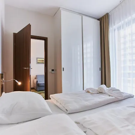 - Aleja Baltic Park Molo C306 Apartment *