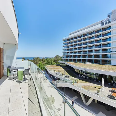 - Aleja Baltic Park Molo C306 Apartment