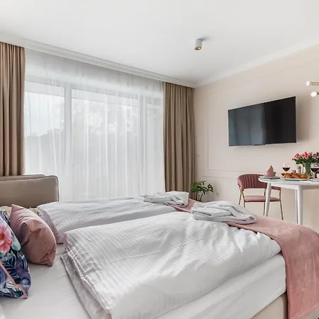 Apartment Apartpark Lividus By Solarento