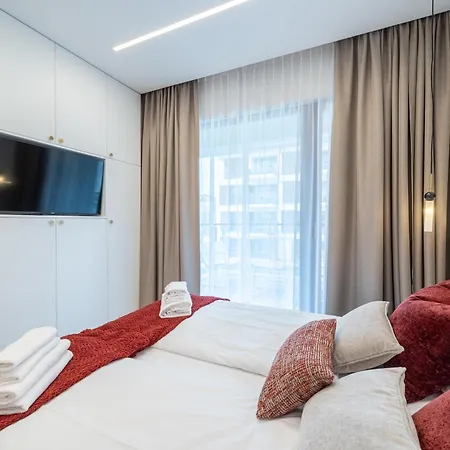 Baltic Park Plaza Lux - Visitopl Apartment