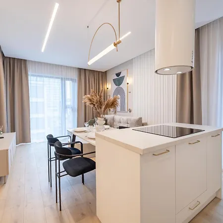 Baltic Park Plaza Lux - Visitopl Apartment *