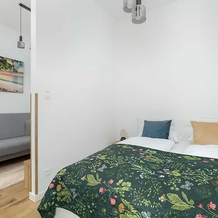 Jasny W Swinoujsciu Blisko Portu By Renters Apartment *