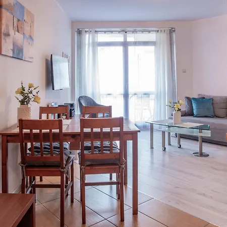 Na Wyspie - Roza Wiatrow Apartment