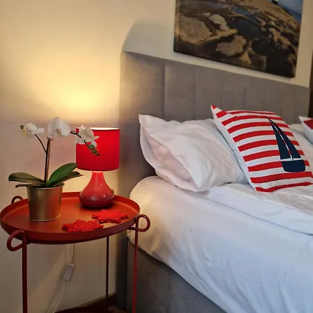 Trzy Pomosty Mistral Apartment