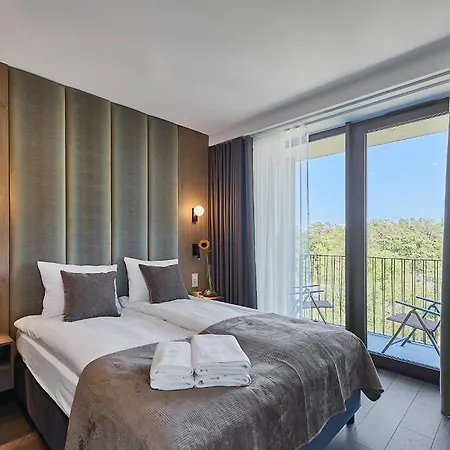 Golden Hour Apartments- Loft H 418 Apartment Swinoujscie