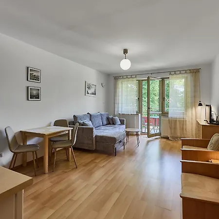 - Zdrojowa Apartament