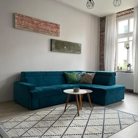 Apartament Paderewskiego 10 *