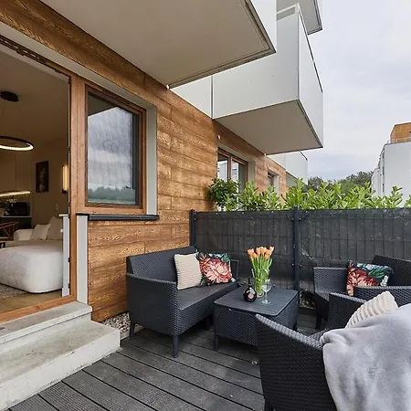 Apartment Golden Hour - Odrowcow 5 *
