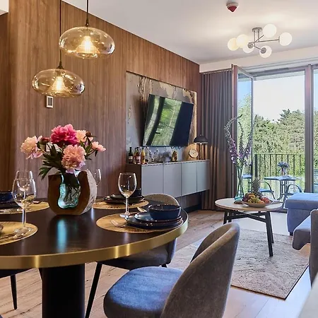 Golden Hour Apartments- Loft H 214 Apartment *