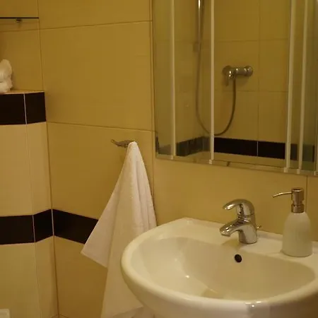 Zacisze Lesne Apartment