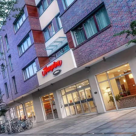 Hotel Hampton By Hilton 3*