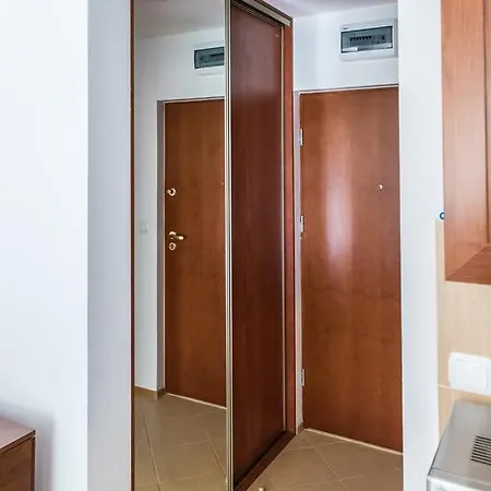 Apartment Z Ogrodkiem W Parku Zdrojowym