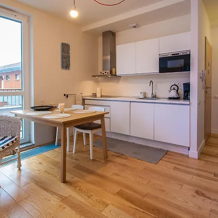 Apartment Sunnyhome Baltycka 10 *