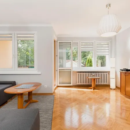 Spokojny Przy Parku Chopina By Renters Apartment