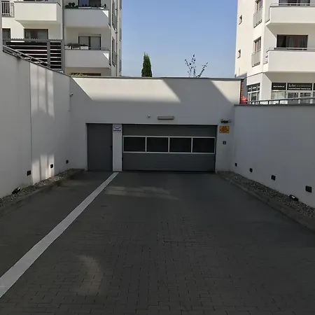Apartment 4uapart-apartment Platan Grey *
