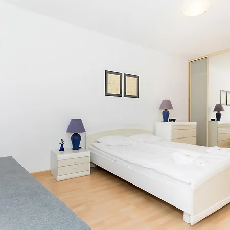 Concha By Renters