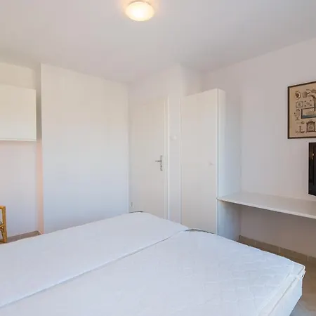 - Baltic Park Promenada Apartment *