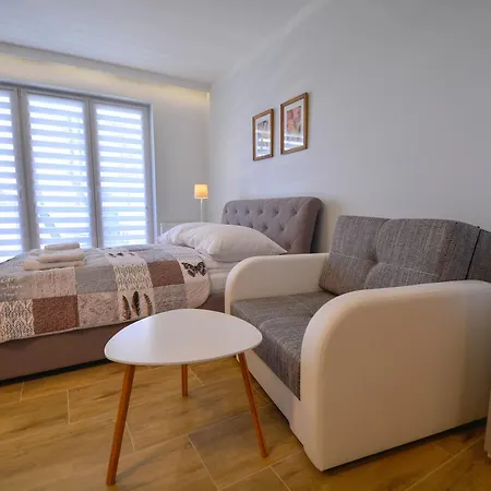 Bryza - Osiedle Ulanska - Parking Apartment