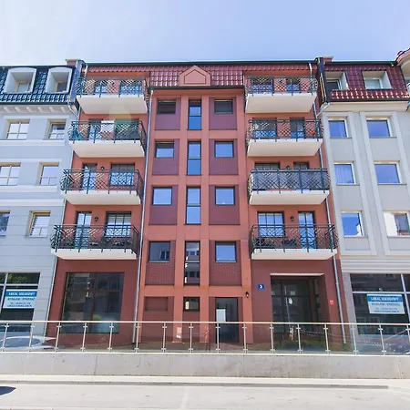 - Kwartal Rozy Wiatrow Apartment *