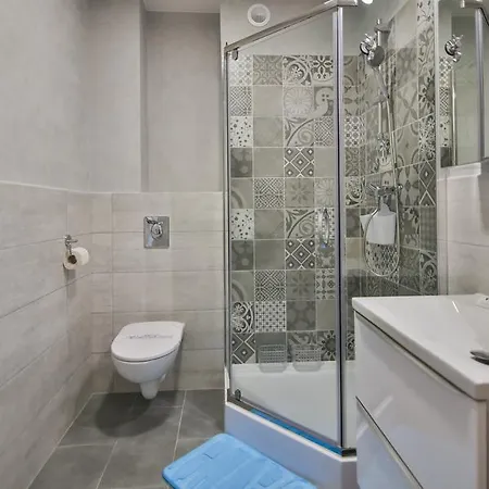 - Kwartal Rozy Wiatrow Apartment