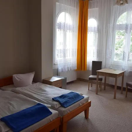 Feriested Osw Rybitwa 3*