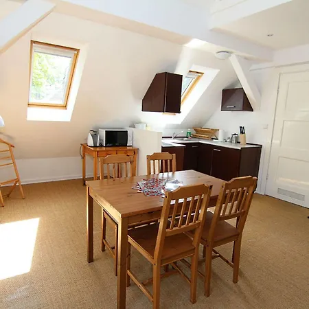 - Stil 2 Apartment *