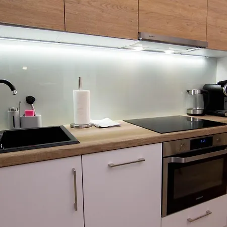 - Kwartal Rozy Wiatrow Apartment *