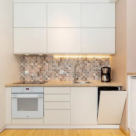 Biala Mewa By Renters Apartment