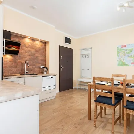 Biala Mewa By Renters Apartment *