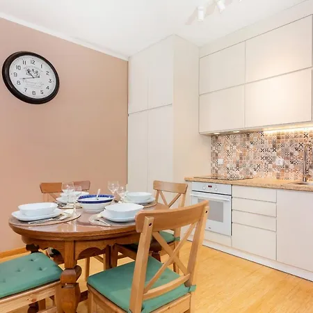 Biala Mewa By Renters Apartment