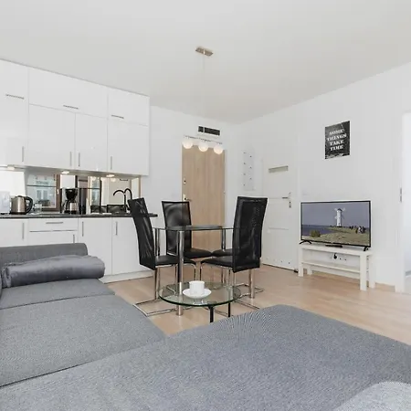 Wind Rose Quarter By Renters Apartment *