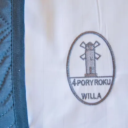 4 Pory Roku & Uznam 3*