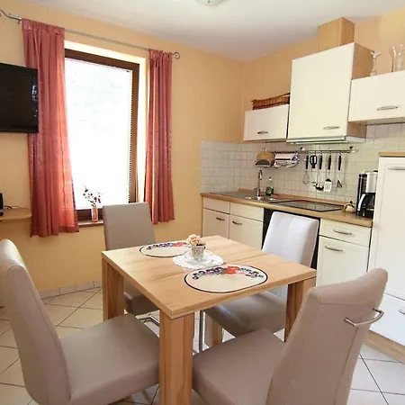 - Labedz Apartment