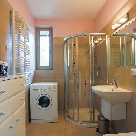 - Marinos Apartment Swinoujscie