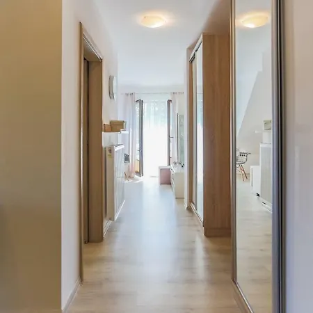 - Perla Apartment *