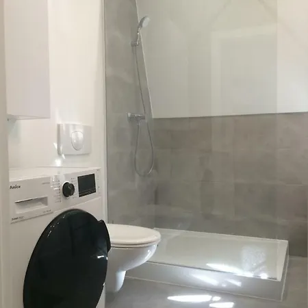 Lila Apartment *
