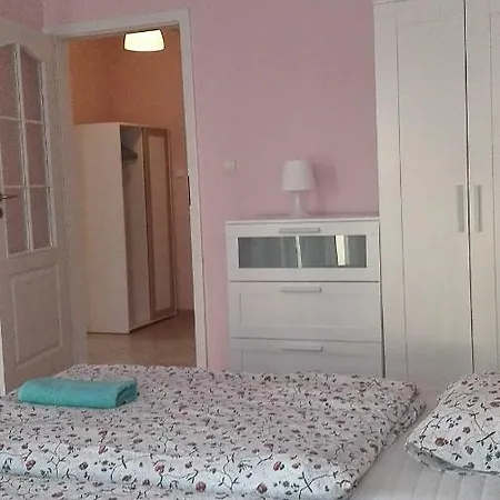 Amelia Apartment *