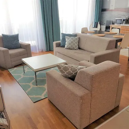 Agat Apartamenty Apartment *