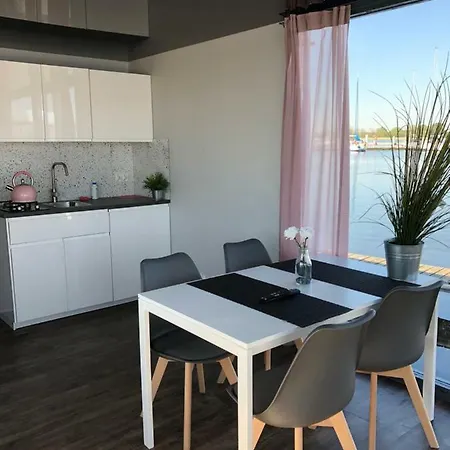 Houseboat Porta Mare Iii Swinoujscie