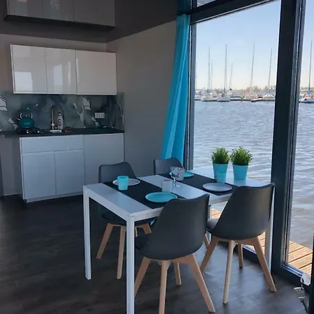 Houseboat Porta Mare Iii Swinoujscie