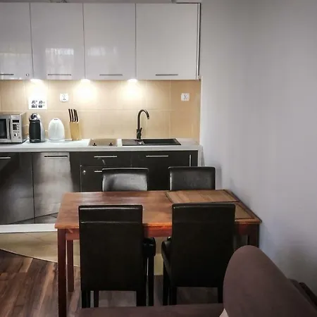 Z Ogrodkiem W Parku Zdrojowym Apartment *