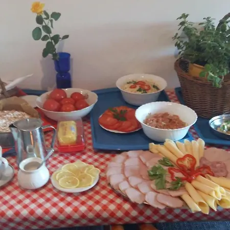 B&a Frühstückspension *